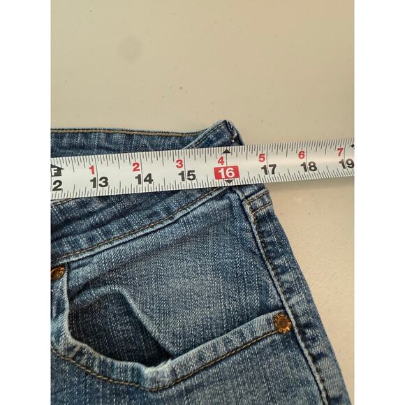Signature Levi Low Rise Bootcut jeans with frayed hem size 12 Medium - Picture 6 of 9